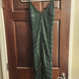 Lulus hunter green sequin sz s